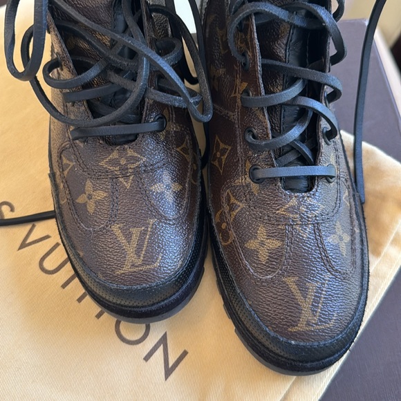 Louis Vuitton mon calfskin eldorado desert boots - Picture 6 of 9